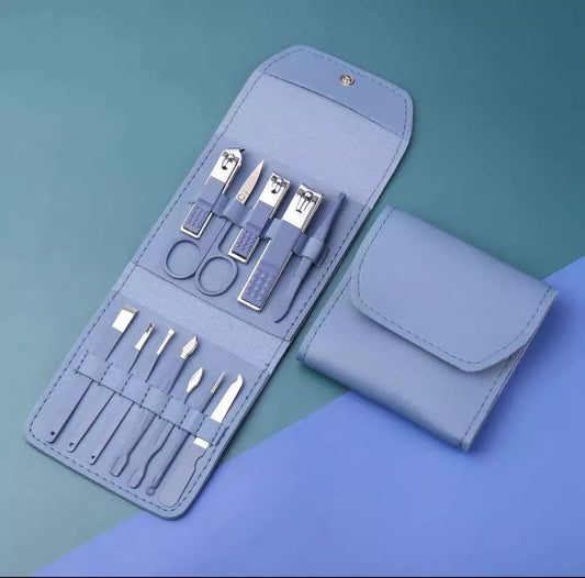 Kit de Manicure 16 Piezas – Cuidado profesional, donde estés