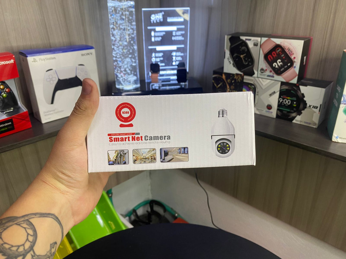 Cámara Bombillo V380 Pro 3MP con Visión 360° y Audio Bidireccional