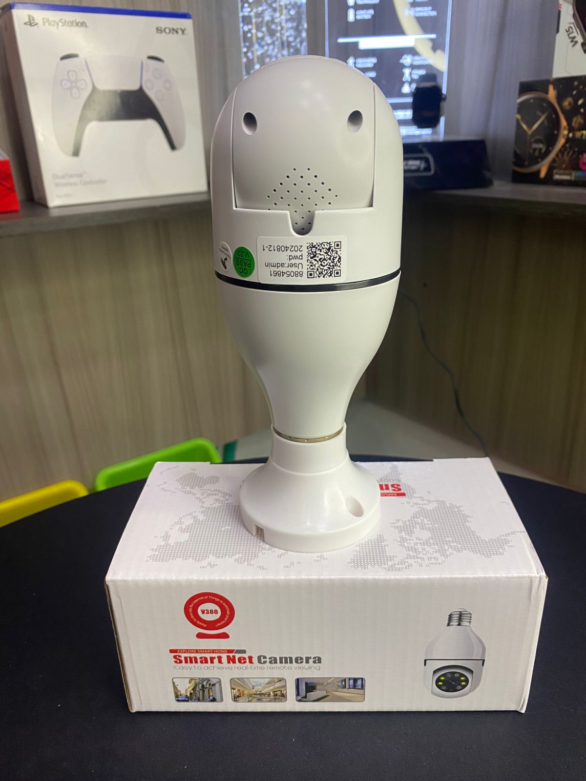 Cámara Bombillo V380 Pro 3MP con Visión 360° y Audio Bidireccional